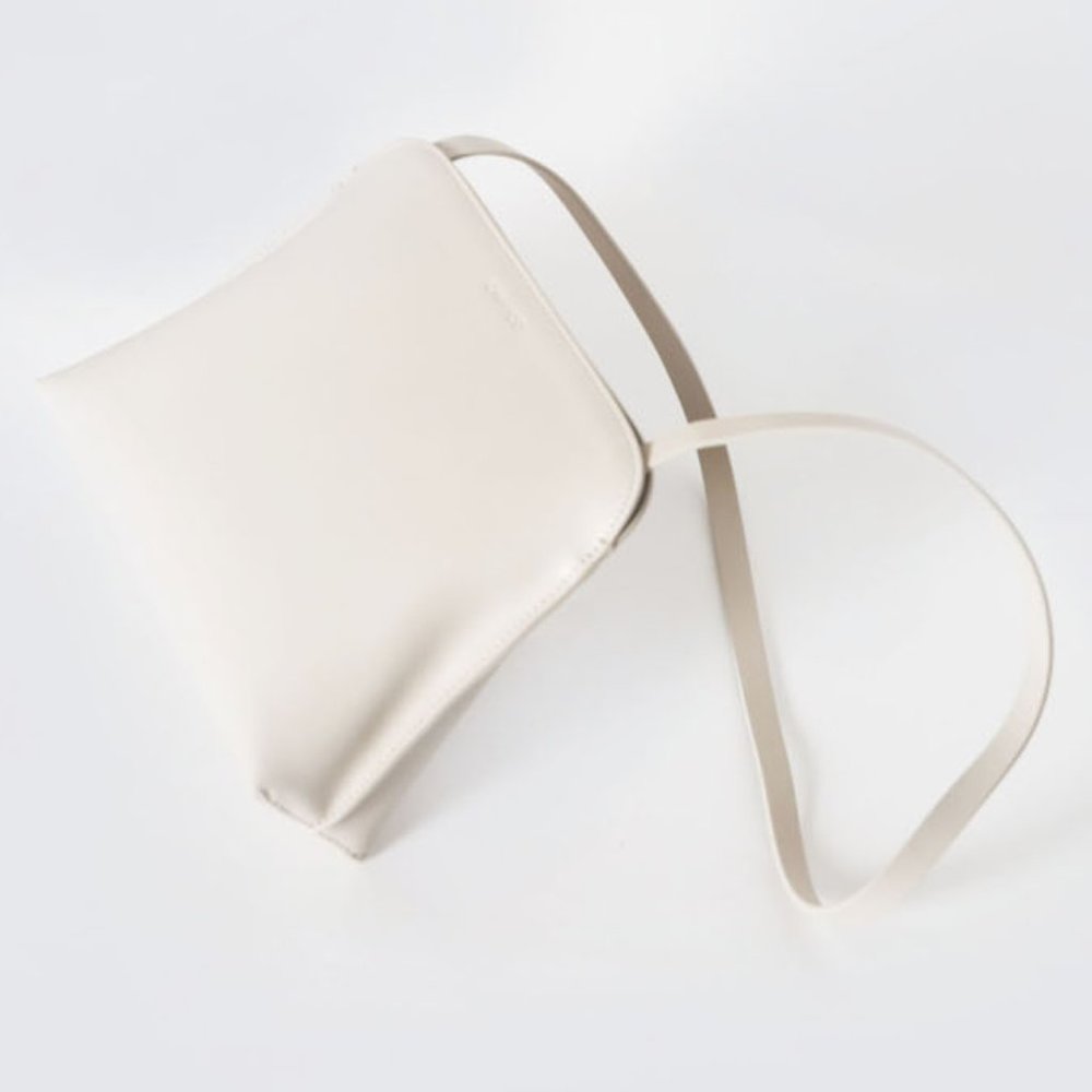 Oak + Fort Faux Leather Crossbody - Picture 2 of 8